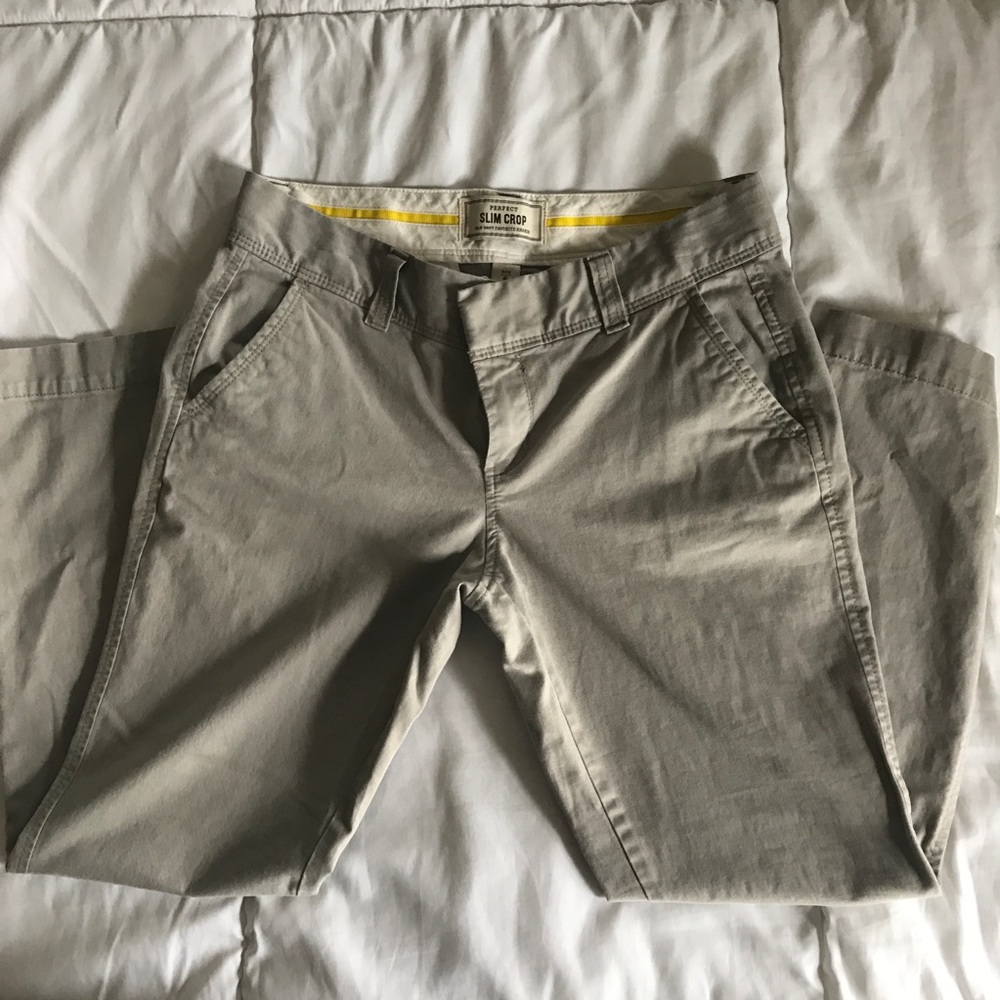 Perfect slip crop khaki pants by Old Navy